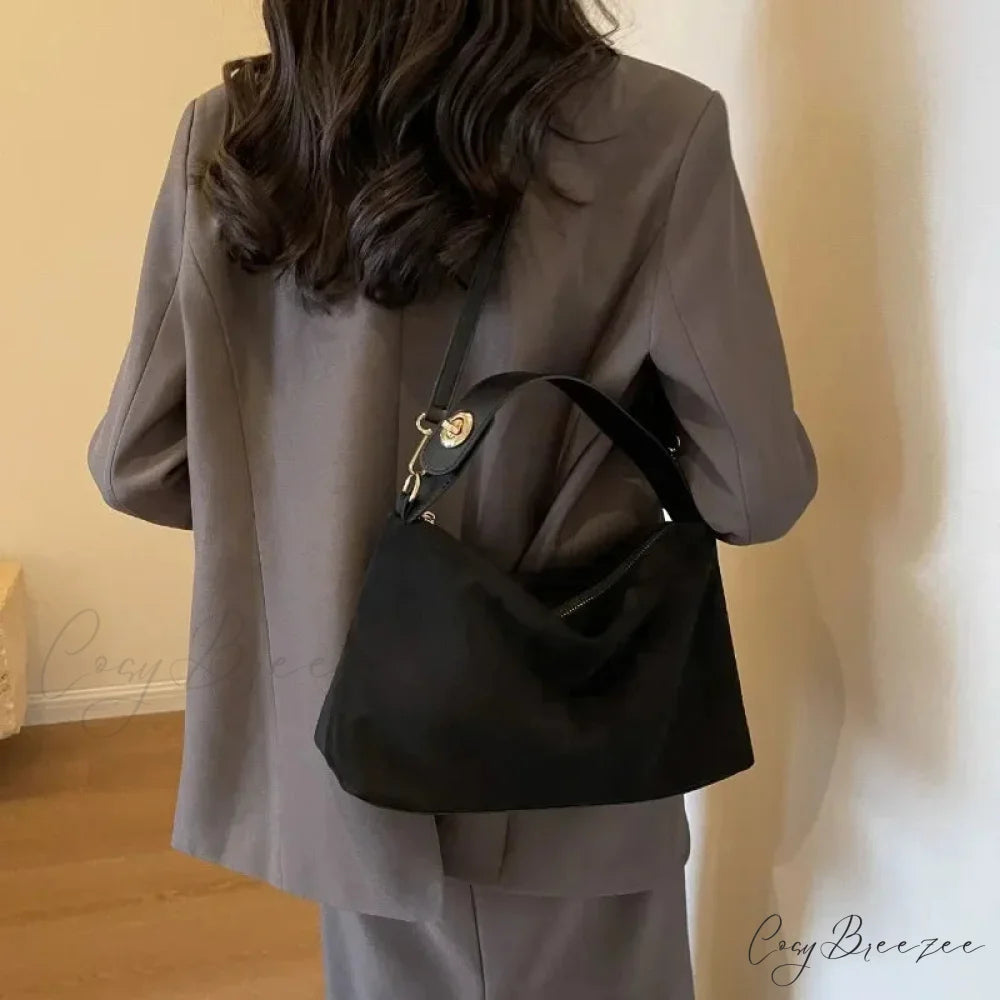 Zip Sewing Thread High-Capacity PU Shoulder Handbag Black handbag-250126